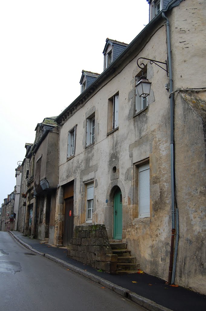 Village de Josselin by Les Argonautes