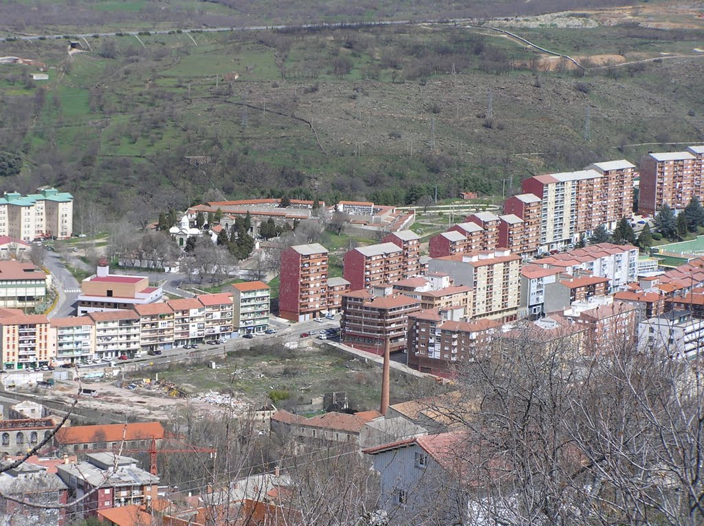 ESTE SOLAR YA ESTA CONSTRUIDO by Angel Enrique