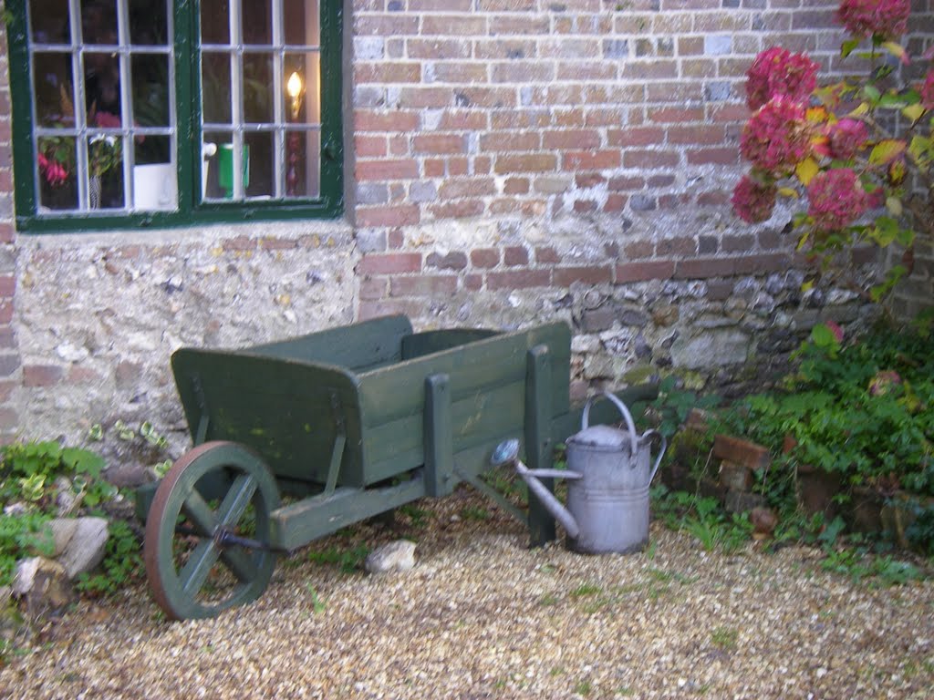 Thomas Hardy's Cottage Garden by Rosalyn Hilborne (♦Rosa♦)