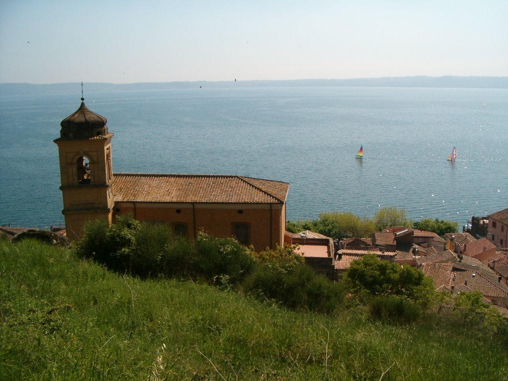 Lago di bracciano dalla rocca di Trevignano by 79Ale79