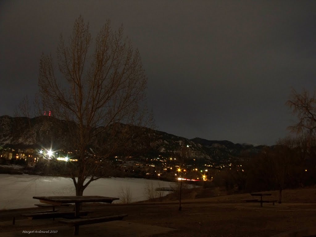 Night lights at Quail Lake by mardrl