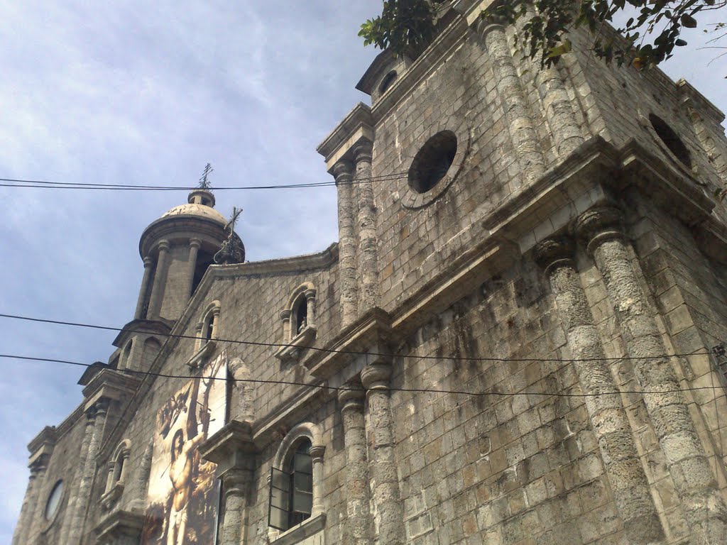 Bacolod City Cathedral by julskie50