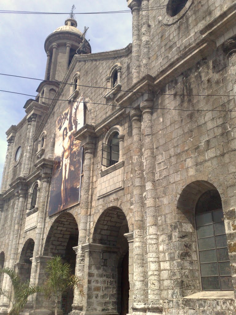 Bacolod City Cathedral by julskie50