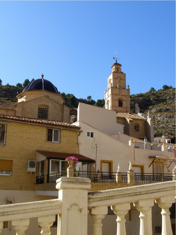 Cortes de Pallás (Valencia) by J.A. Ruiz Peñalver