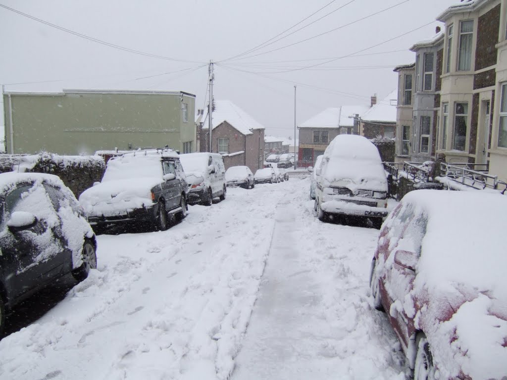 St. Anne's Road in the snow - Feb.09 by JPS1971