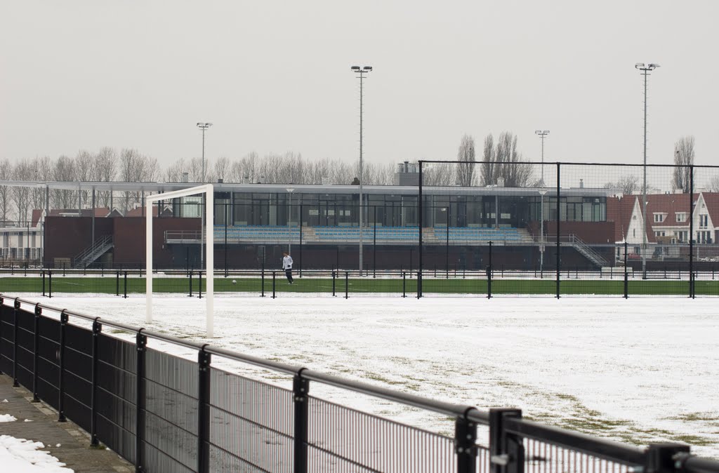 Voetbalvelden bij De Markiezaten by coravanhuik