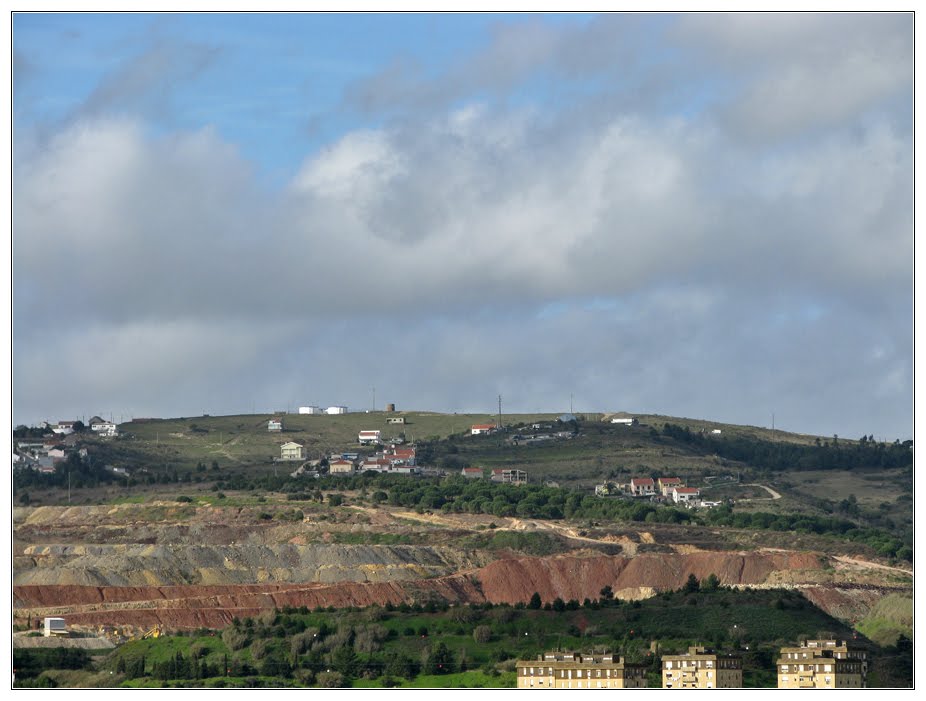 Serra de Vialonga by Barragon