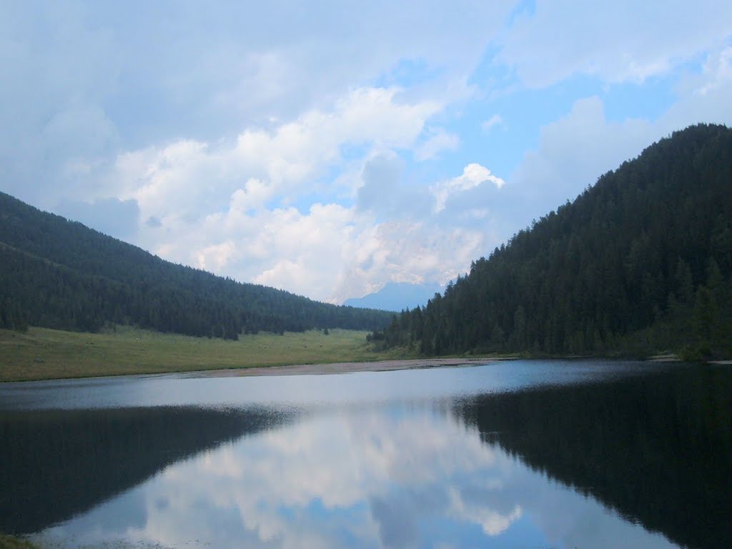 Riflessi (lago di Calaita) by Larger Anna