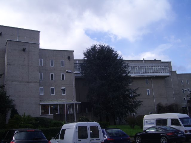 Fachada universidade laboral de ourense. by rafaeliux