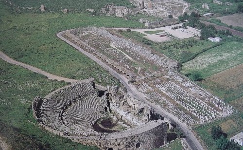 Perge tiyatro stadion by lilyum