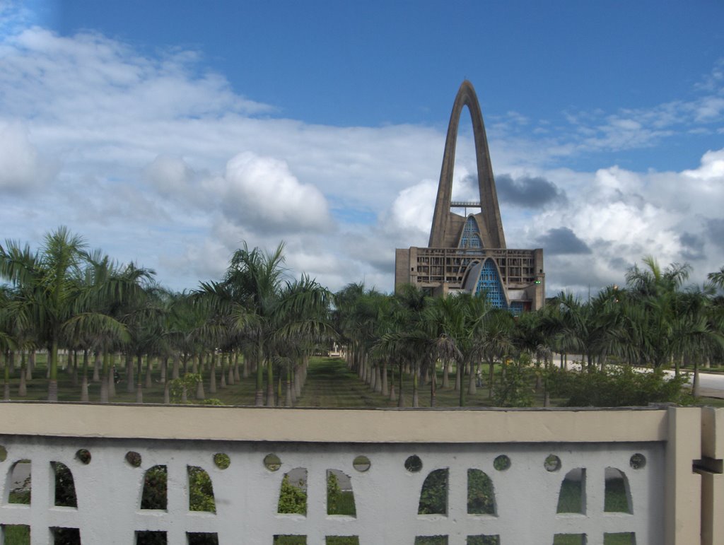 Catedral de Higuey by pacomadrid