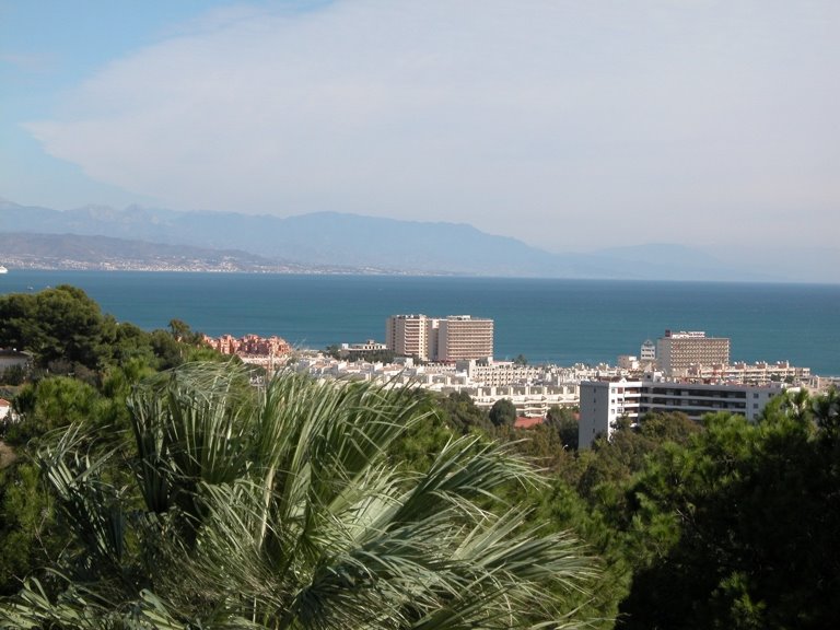 Torremolinos, desde el Palacio de Congresos by nebroe