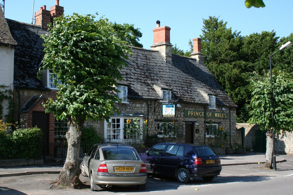 The Prince of Wales, Shrivenham, Oxfordshire by Roger Sweet