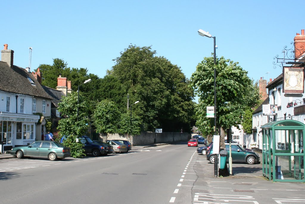 High Street, Shrivenham, Oxfordshire by Roger Sweet