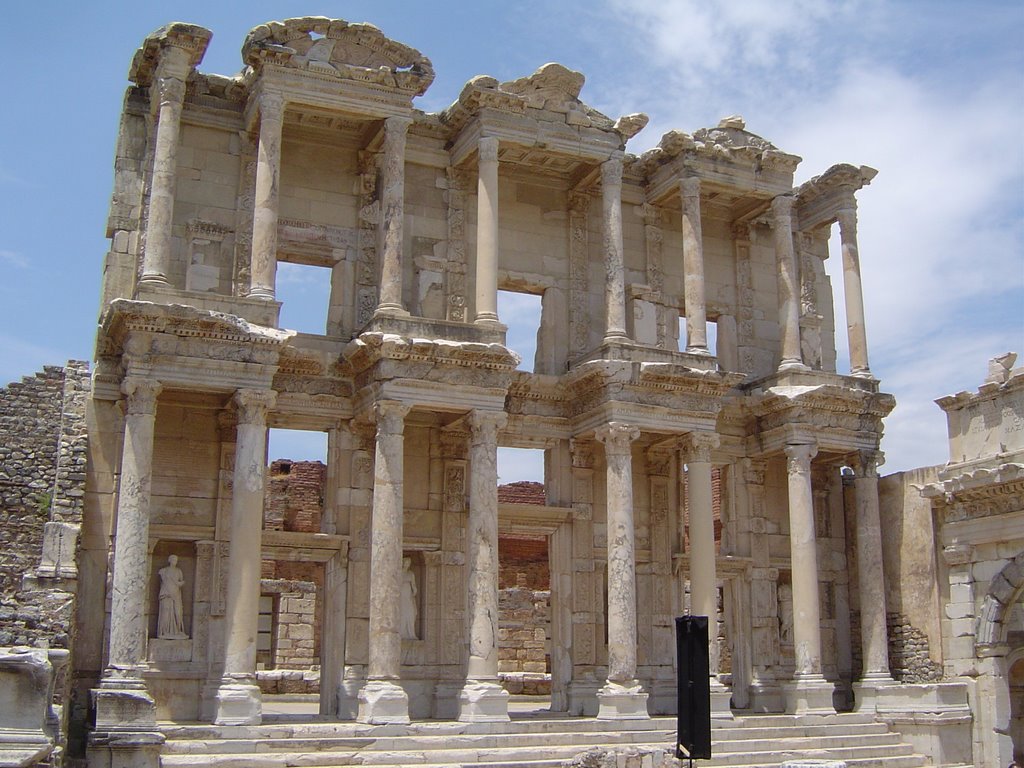 Celsus Library, Ephesus by K_Hill