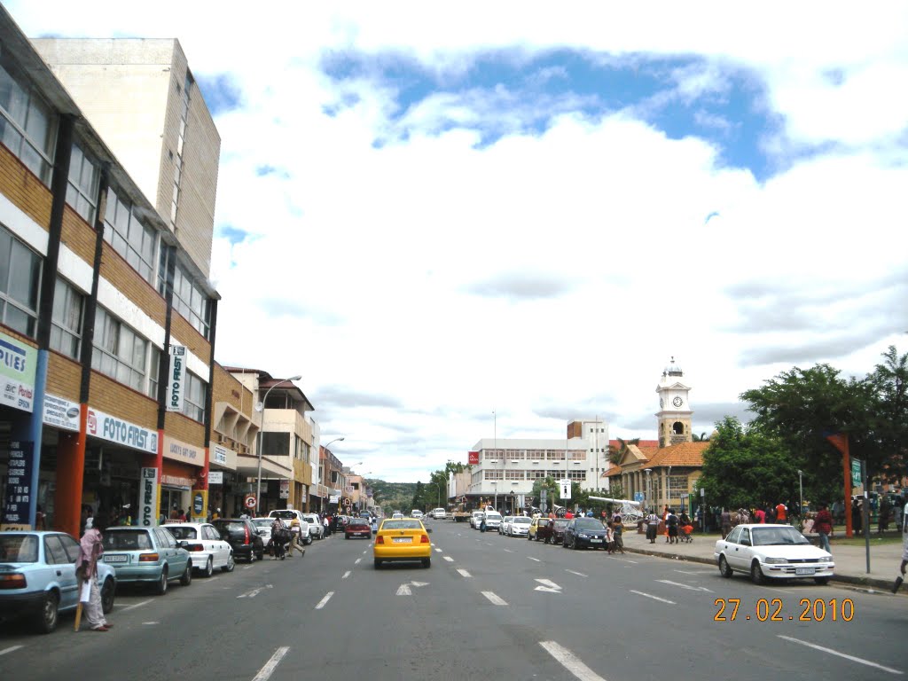 Ladysmith,South Africa by Saman Jayawardene