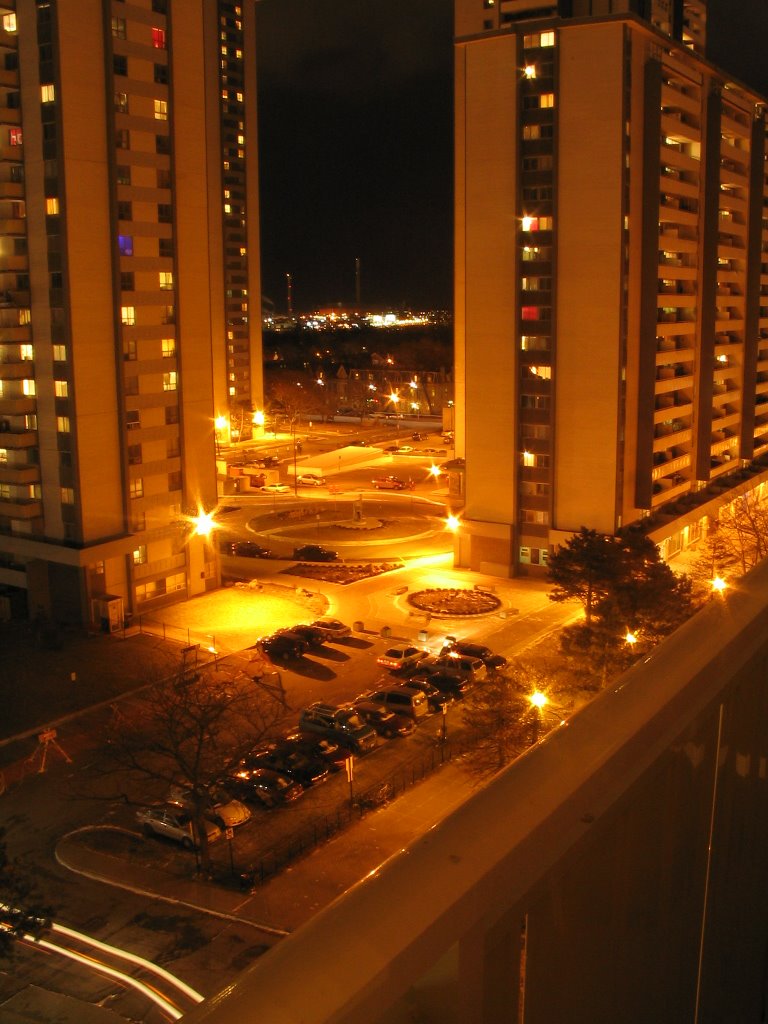 St. James Town, Toronto - at night by ryemang