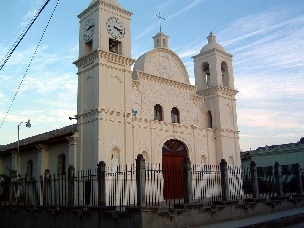 Église San Marcos, Gracia, Lempira, Honduras, Mars 2005 by Christian Claveau