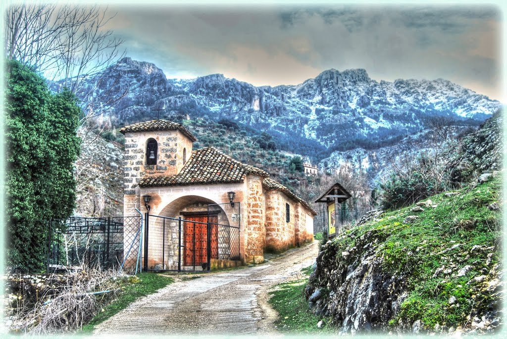 Cazorla. Ermita de San Miguel Arcángel by luismacas