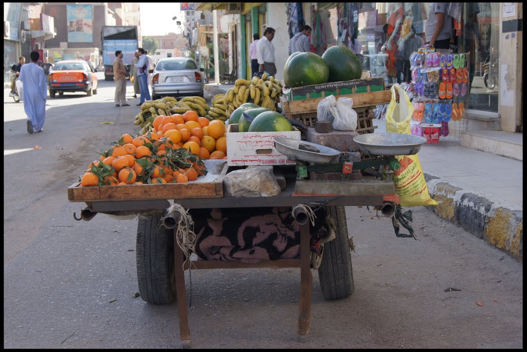 Hurghada by Malgorzata Grzywacz