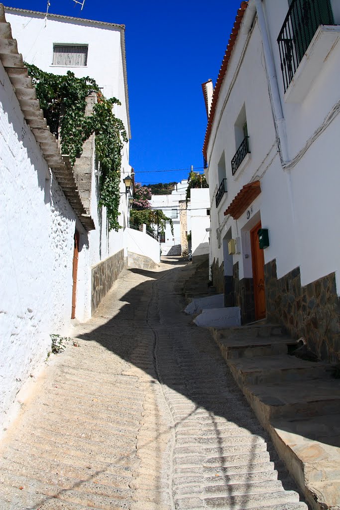 Calle de Ohanes by Namanhar