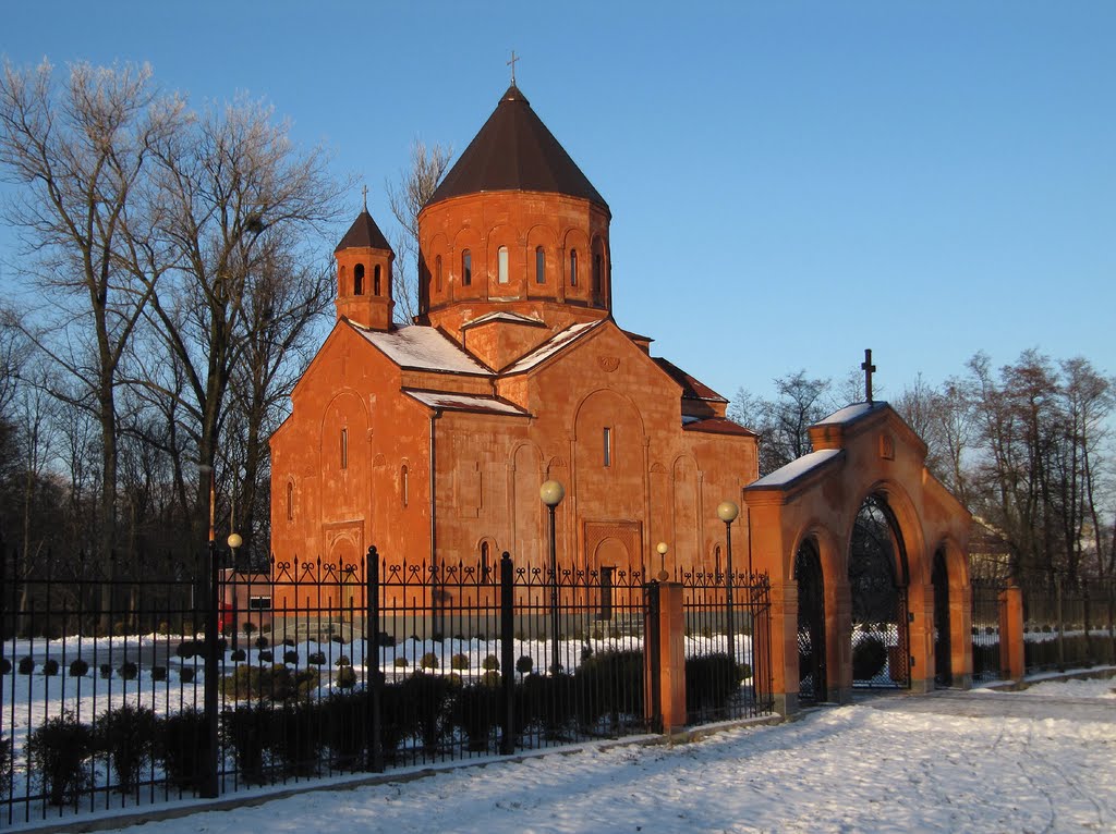 Армянская Апостольская церковь в Калининграде. Вид с тротуара. by White1