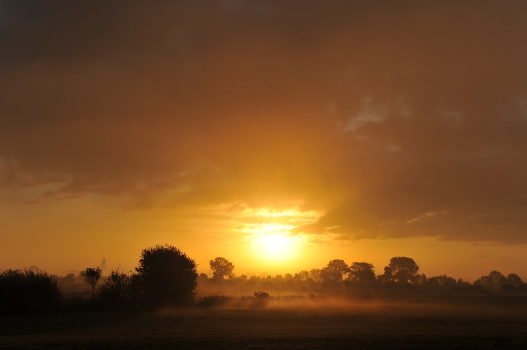 Sunrise Nederrasselt by Michel van Gent