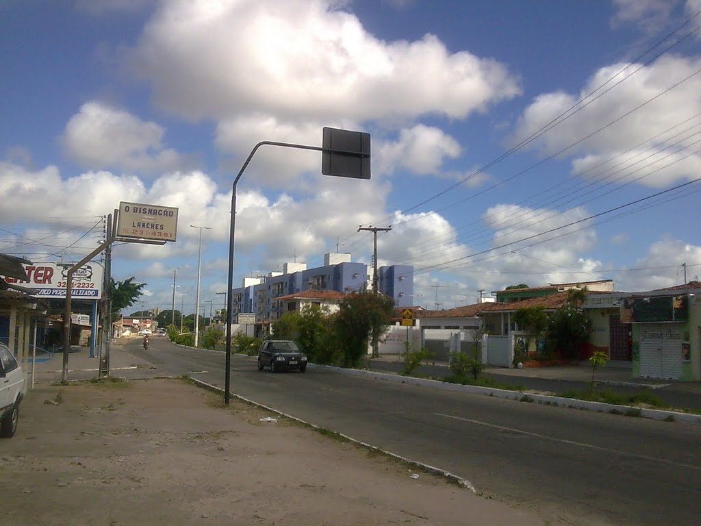 Av. Pres. Ranieri Mazili by Célio Henrique