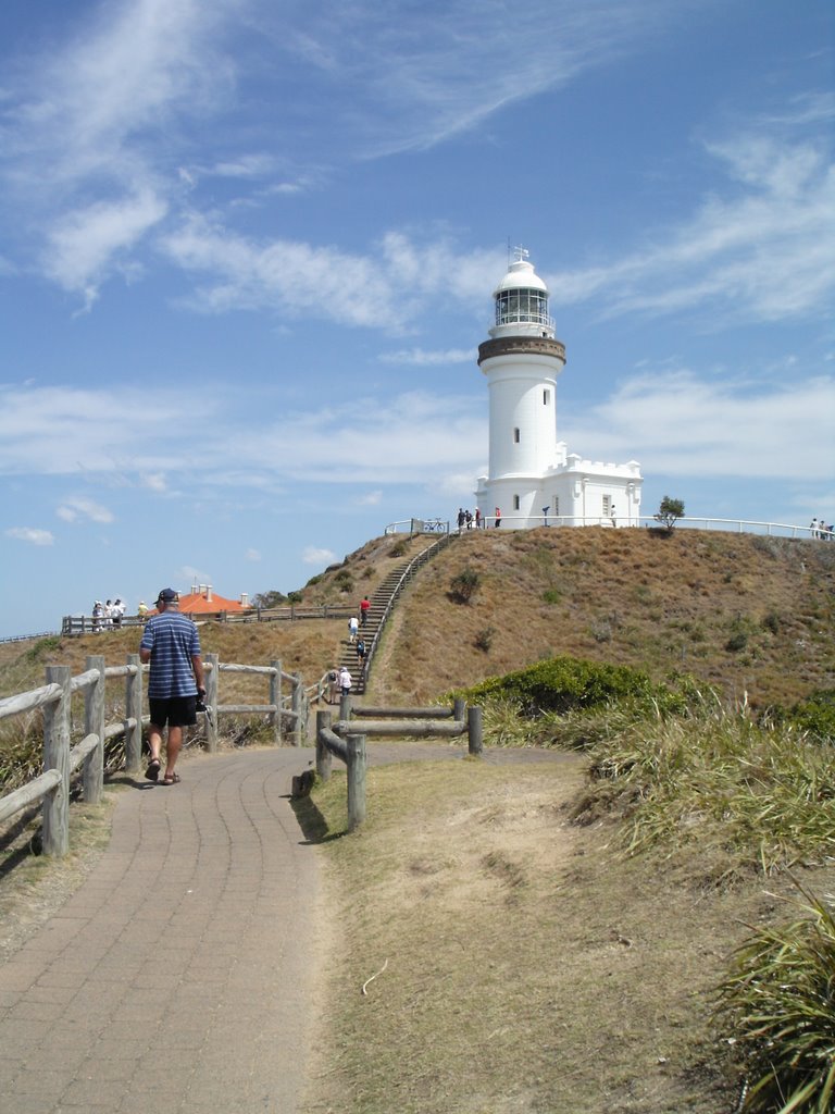 Cape Byron Lighthouse by msd.deeview