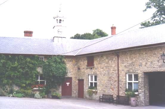 STAFF HOUSES AND COACH HOUSES by CLIVE BAILEY