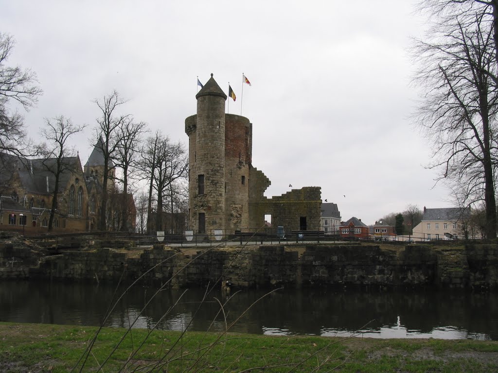 Belgio.Il Castello a Herzele by Antonio Laudani