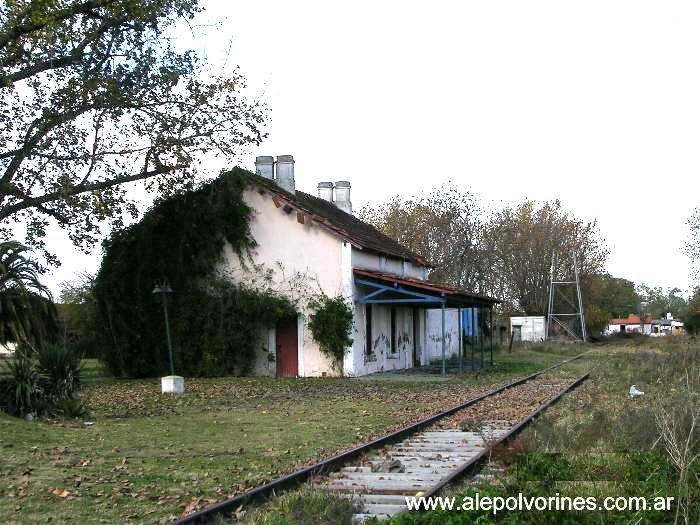 Estacion Dolores ( www.alepolvorines.com.ar ) by alepolvorines