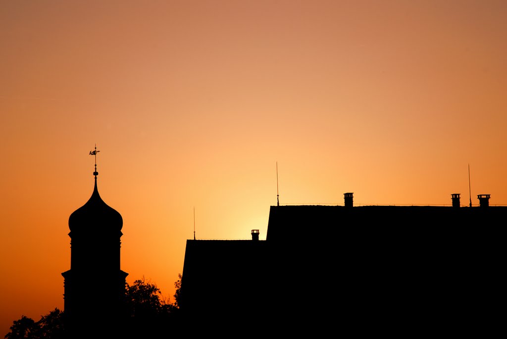 Sunset, the castle of Heiligenberg by Stefano Toselli