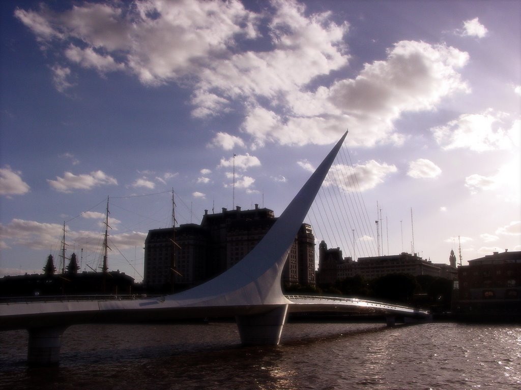 2005-02-28 250 Puerto Madero 5--Santiago Calatrava by ©Toodleberry