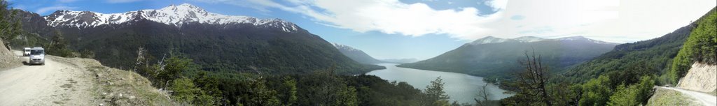 Panorama of Lake Escondido from the Garibaldi Pass by geocheb