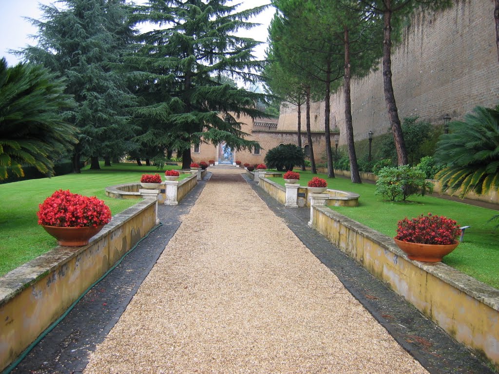 Vatican Garden,Ватиканские Сады 2005 גני וותיקן by sasharivman