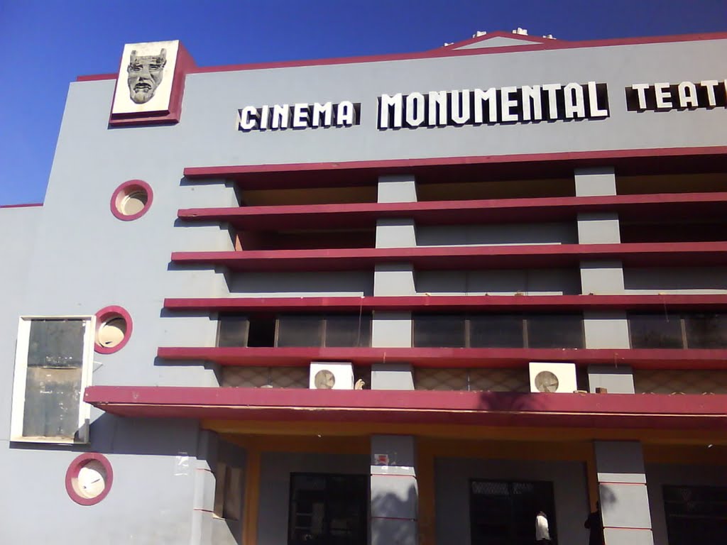 Cinema Monumental by Penso Logo