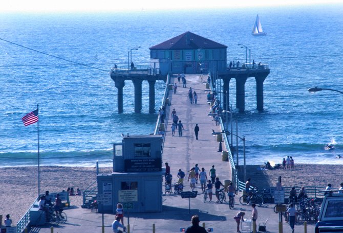 Manhattan Beach Pier by Joe Gattuso