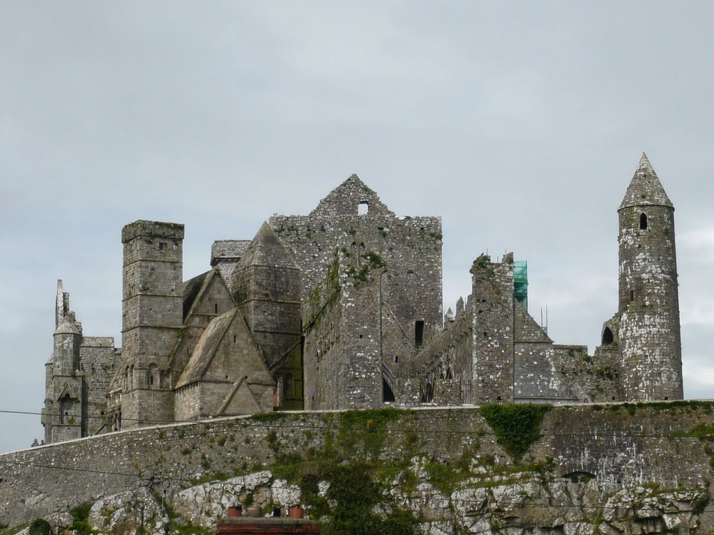 Irlanda - Rock of Cashel by JUANDE MONDRIA