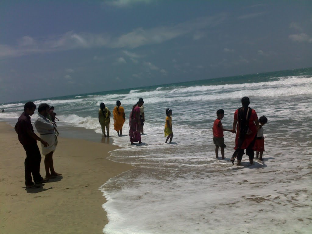 Beach at Dhanuskodi by M.Leelakrishnan