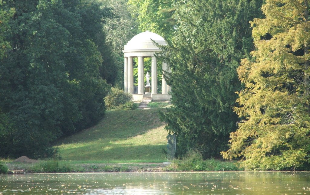 Wörlitz - Gartenreich, Venustempel by Franz Schiffers