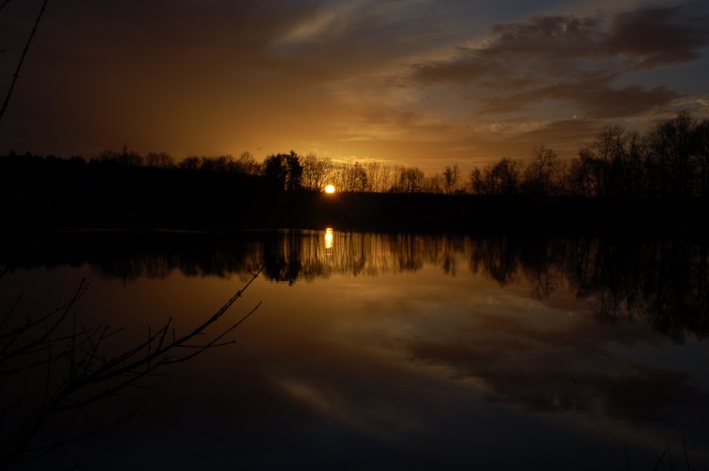 Sonnenuntergang "Oberer Weiher" b. Attenweiler by Cebulonum