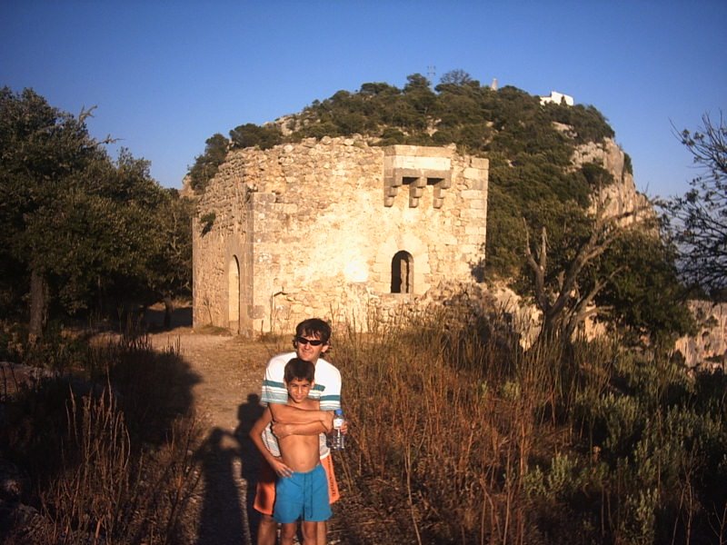 RUINAS CASTILLO DE ALARO by ww2adicto Fantelli