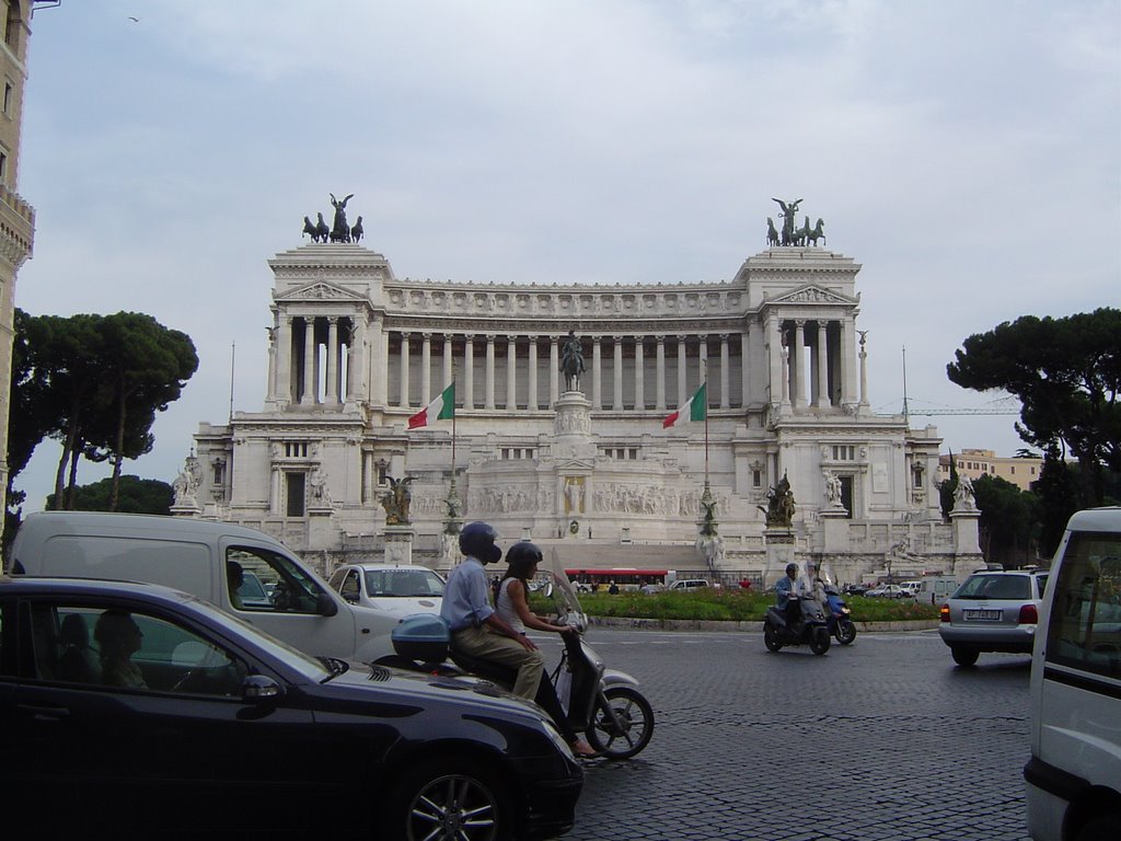 Victor Emmanuel II Monument by K_Hill