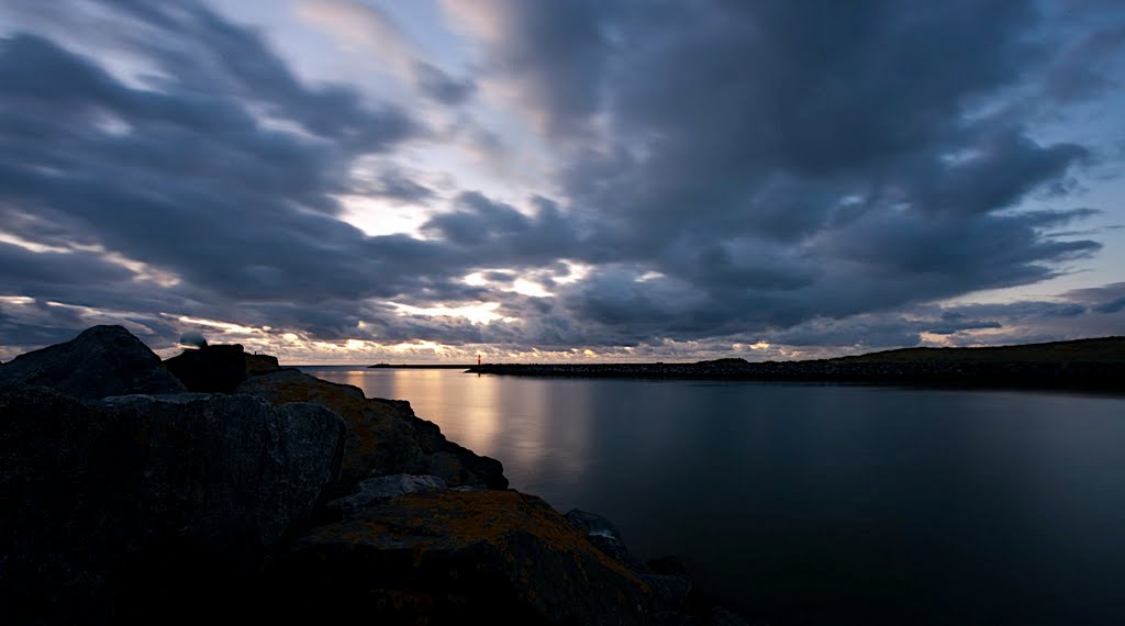 Hvide Sande Mole by Peder Palshøj Pedersen