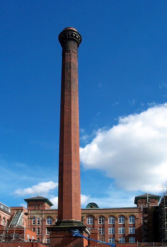 Houldsworth Mill chimney, Reddish by © Phil Rowbotham