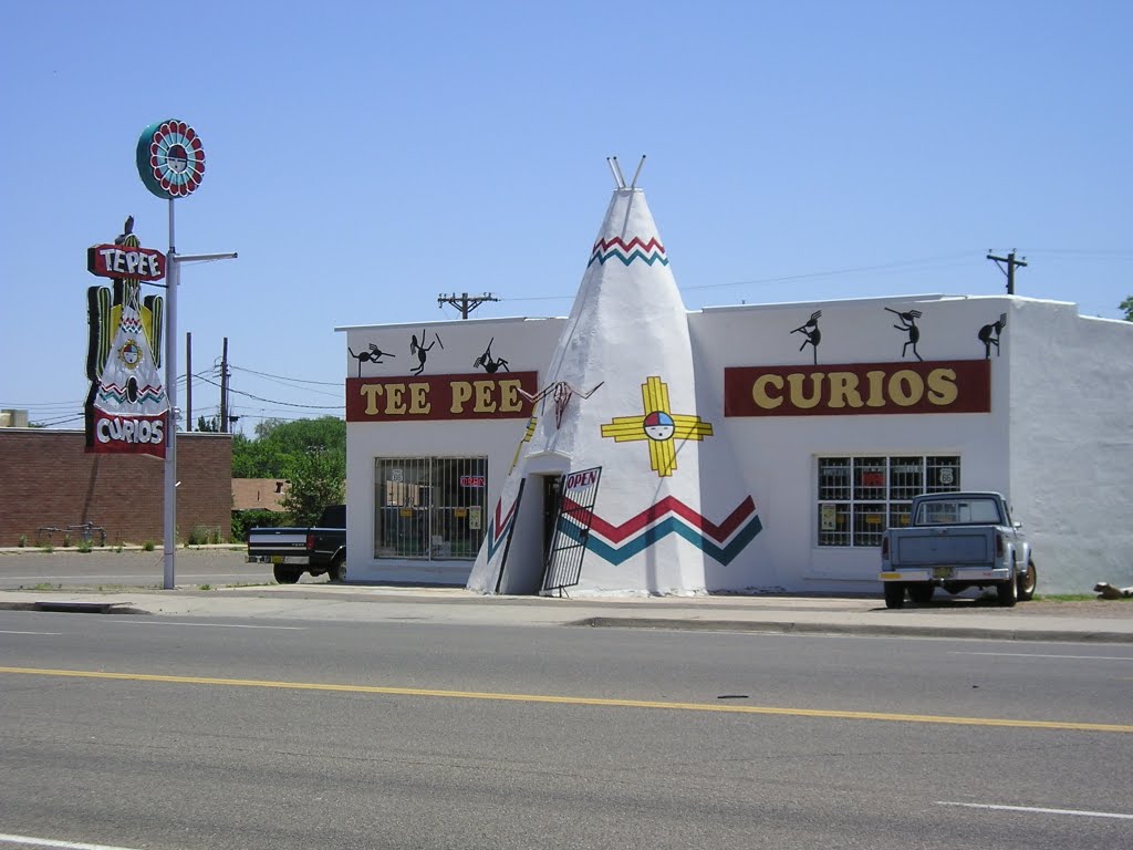 Blue Swallow Motel, Tucumcari, nm by pbt1322