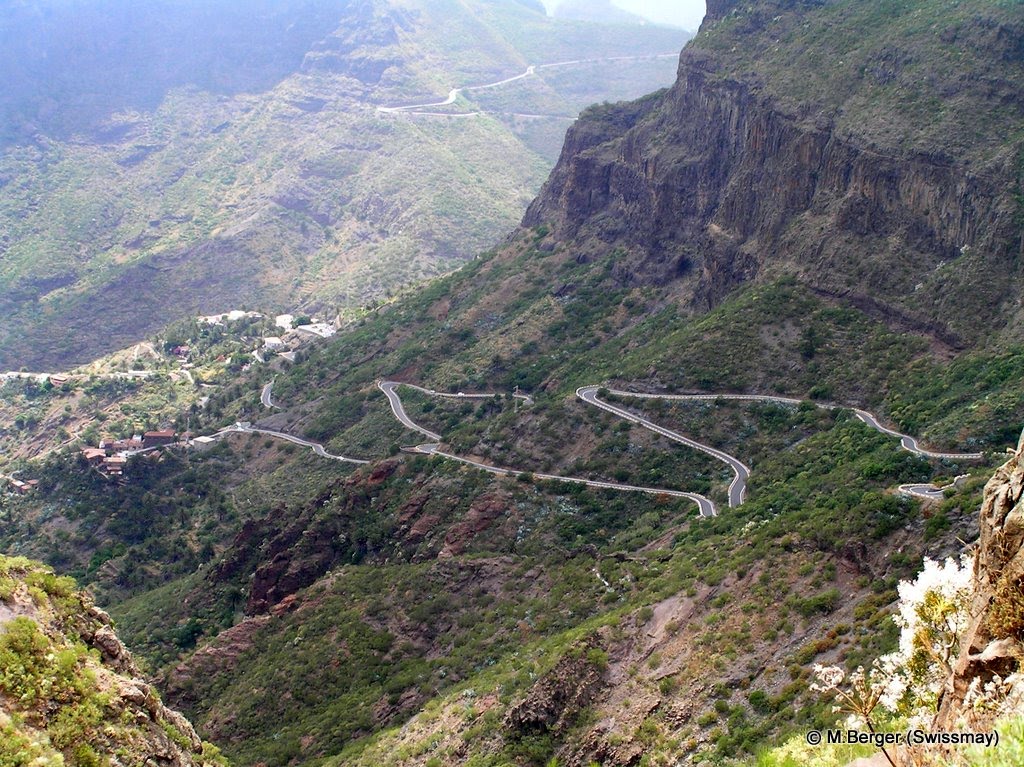 mb - Carreteras en las Montañas de Tenerife by ♫ Swissmay