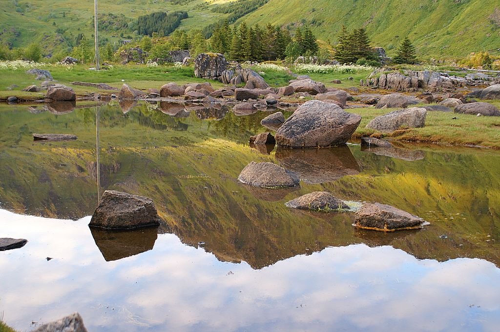 Brustranda Sjøcamping Rolvsfjord by Peter van de Haar