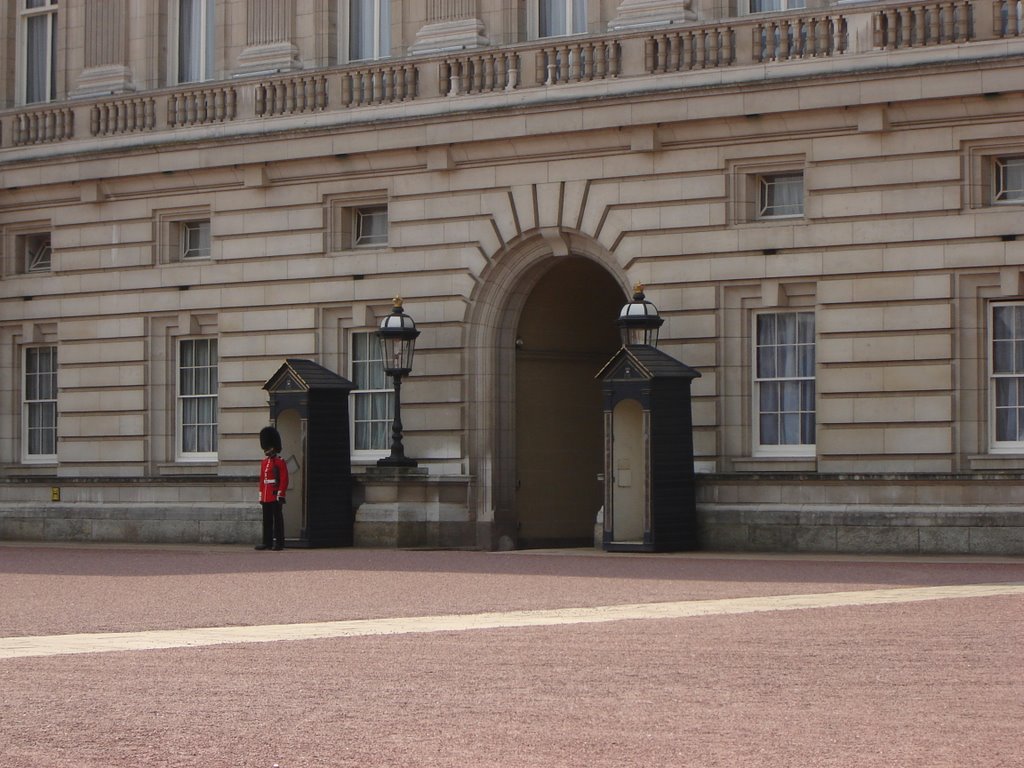 BUCKINGHAM PALACE by Ala Kusiewicz -Janko…